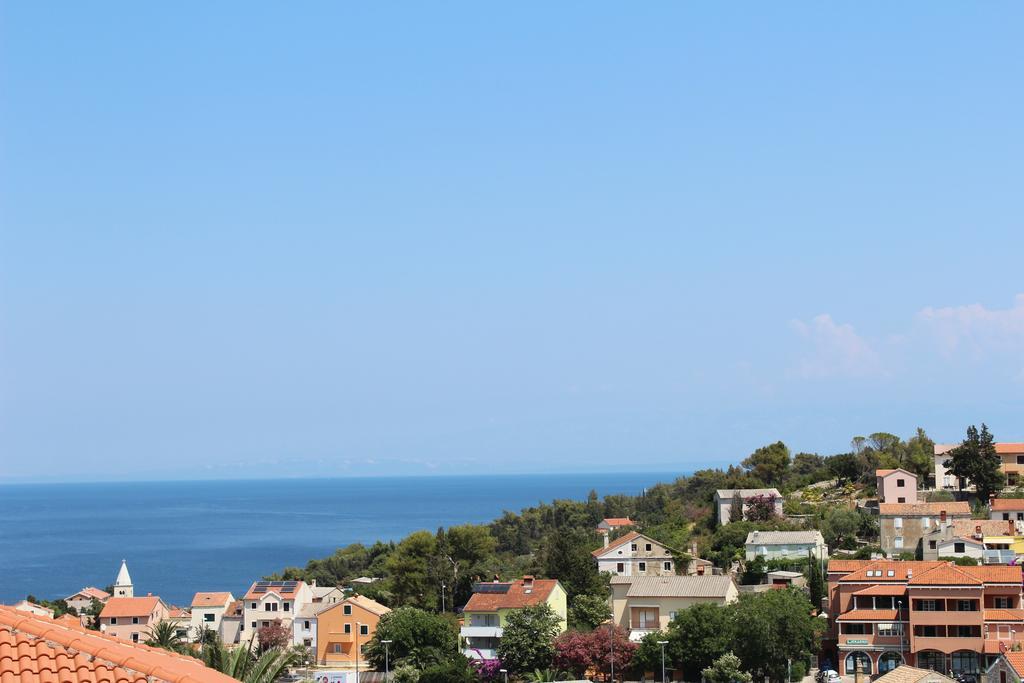 Apartment Muzic Mali Losinj Bilik gambar