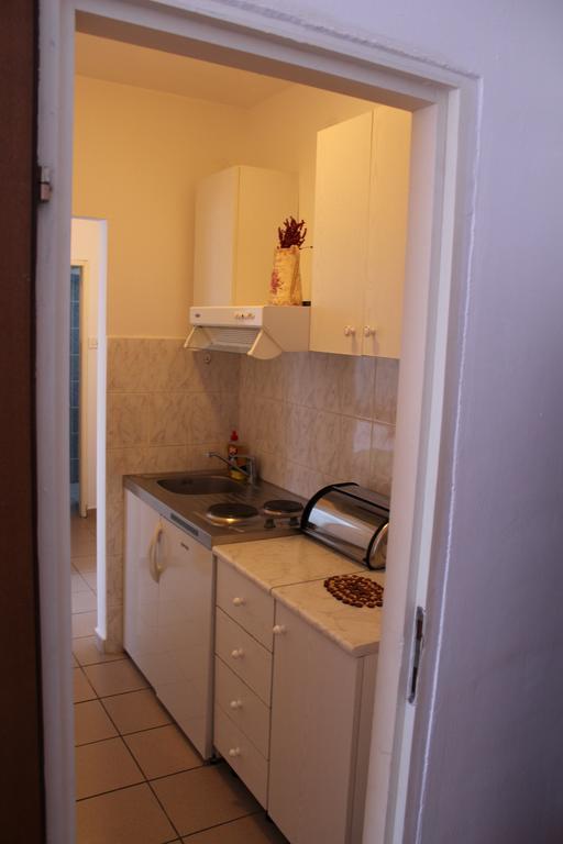 Apartment Muzic Mali Losinj Bilik gambar